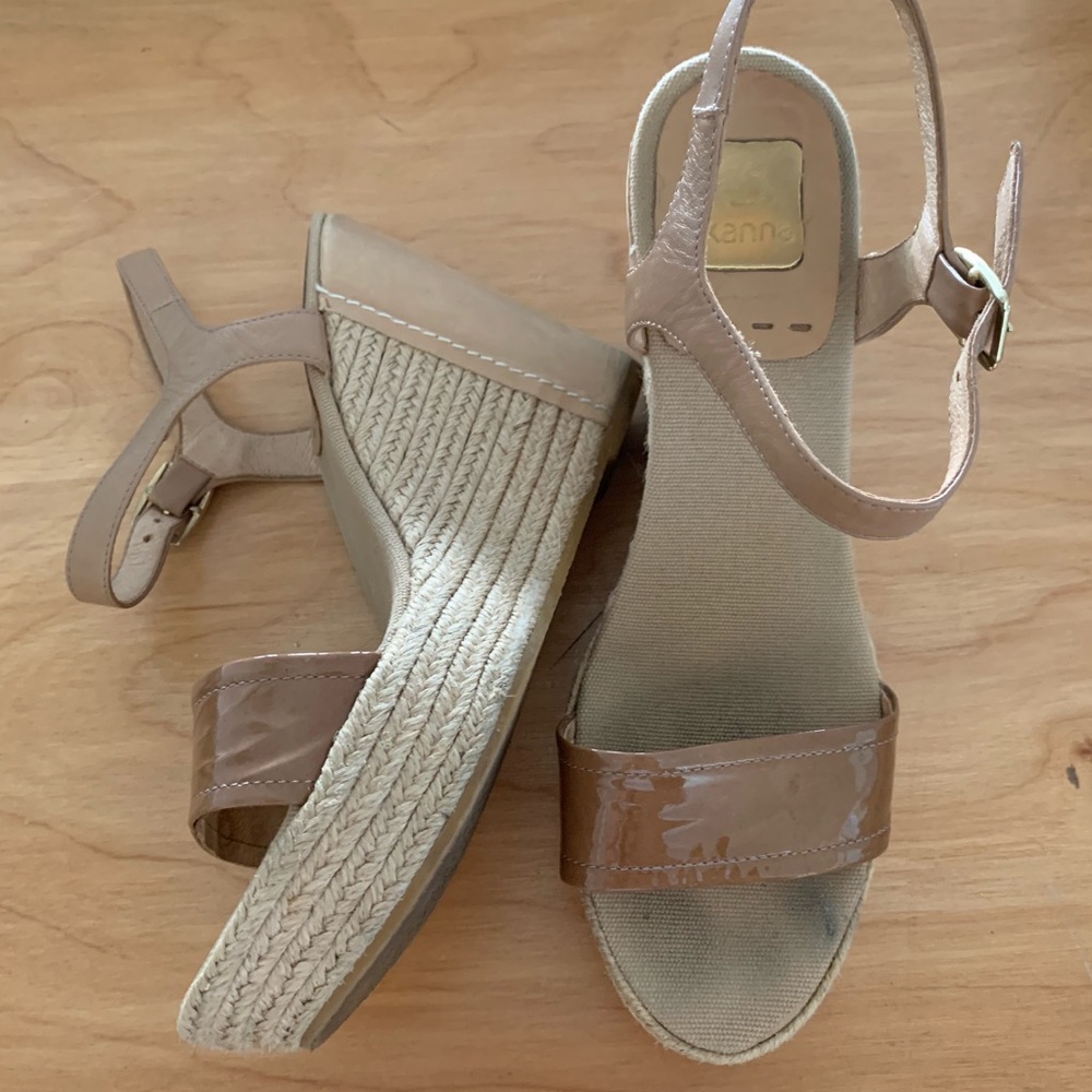 Leather wedges